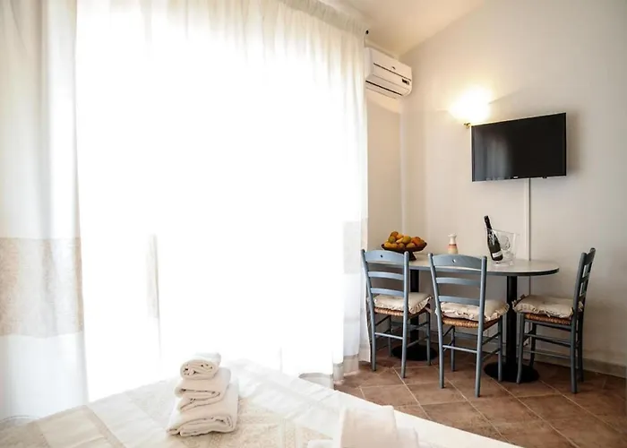 Family In Apartman *